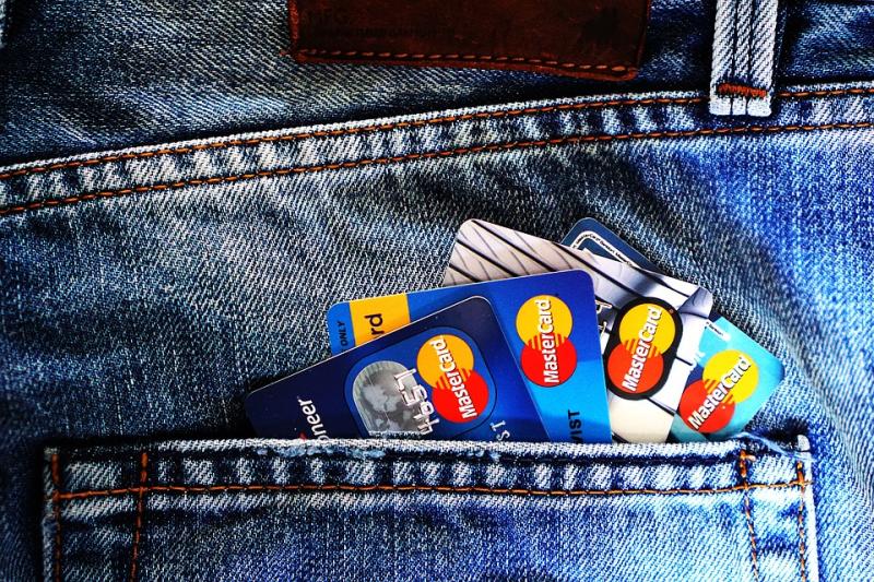 Промсвязьбанк начинает акцию «Новогодняя распродажа СуперОвердрафт»