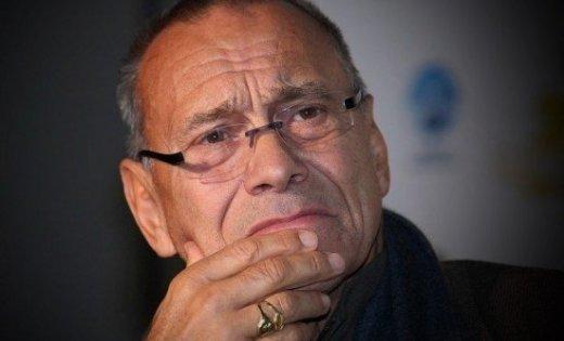 Топ знаменитостей, ставших отцами после 60-ти лет