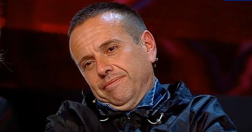 Слава не вечна: Чем занимаются звезды после ухода из шоу-бизнеса