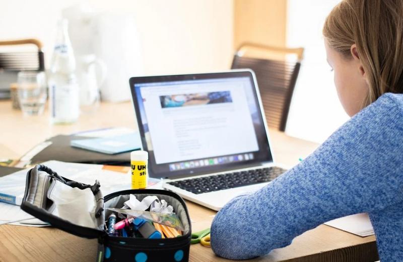 Онлайн-школа Skysmart даст детям и подросткам высокий уровень знаний прямо дома